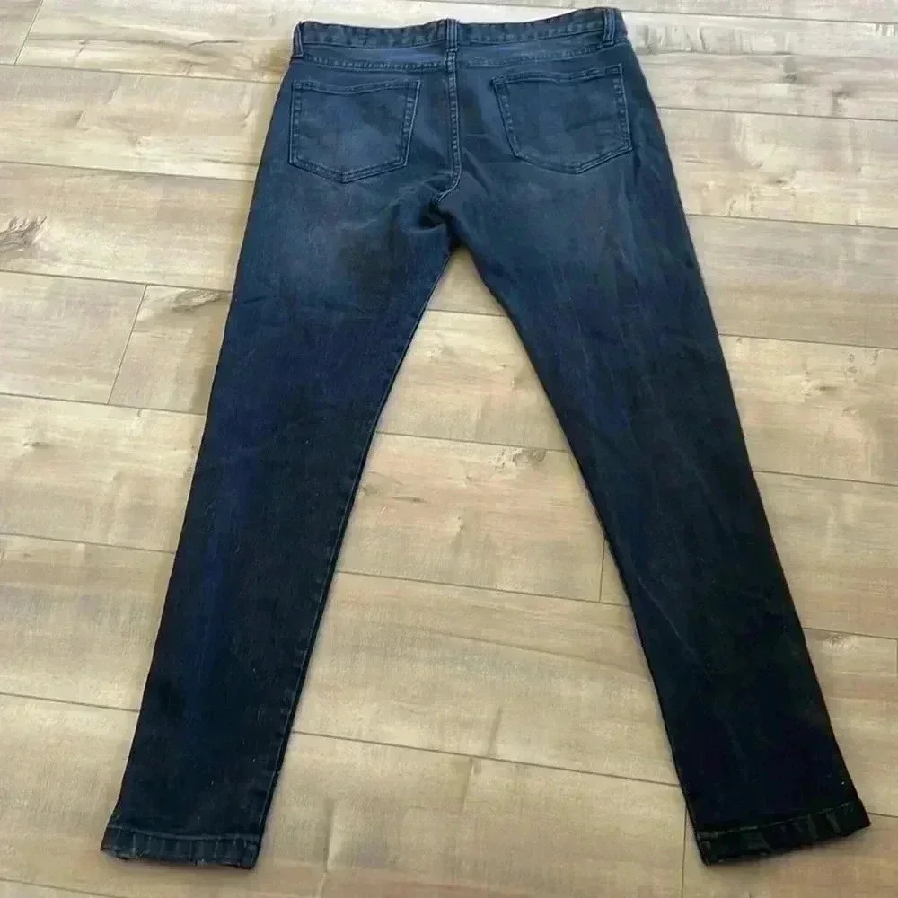 4/$25 Forever 21 Men’s Black Stripe Ankle Zip Jeans Sz 33 - Picture 5 of 7